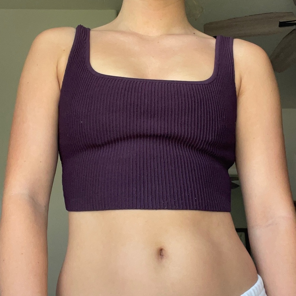 Ribbed purple cropped tank